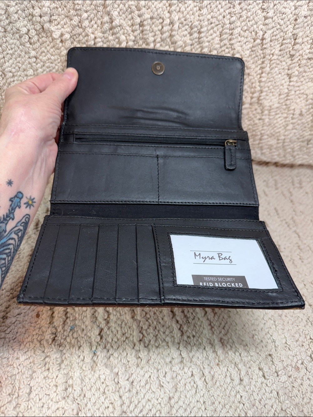 Myra Bag Distressed Brown Leather Trifold Card & Key Holder - Picture 3 of 4